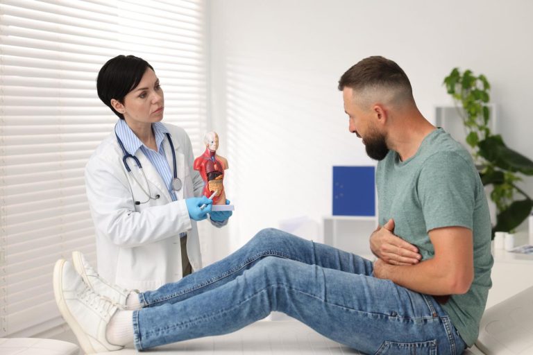 ESPECIALISTAS DE MAYO CLINIC ADVIERTEN QUE CÁNCERES GASTROINTESTINALES AUMENTAN ENTRE ADULTOS MENORES DE 50 AÑOS