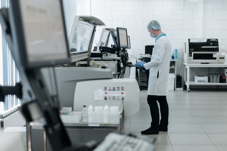 LA IA EN SALUD ENTRA EN UNA NUEVA ETAPA: YA NO BASTA CON INNOVAR, HAY QUE DEMOSTRAR RESULTADOS