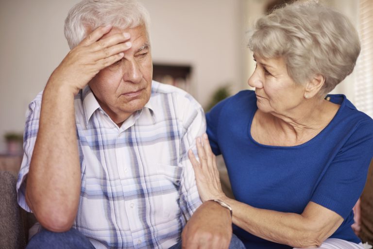 EL RIESGO DE ALZHEIMER: CÓMO DIFERENCIAR LOS CAMBIOS NORMALES DEL ENVEJECIMIENTO
